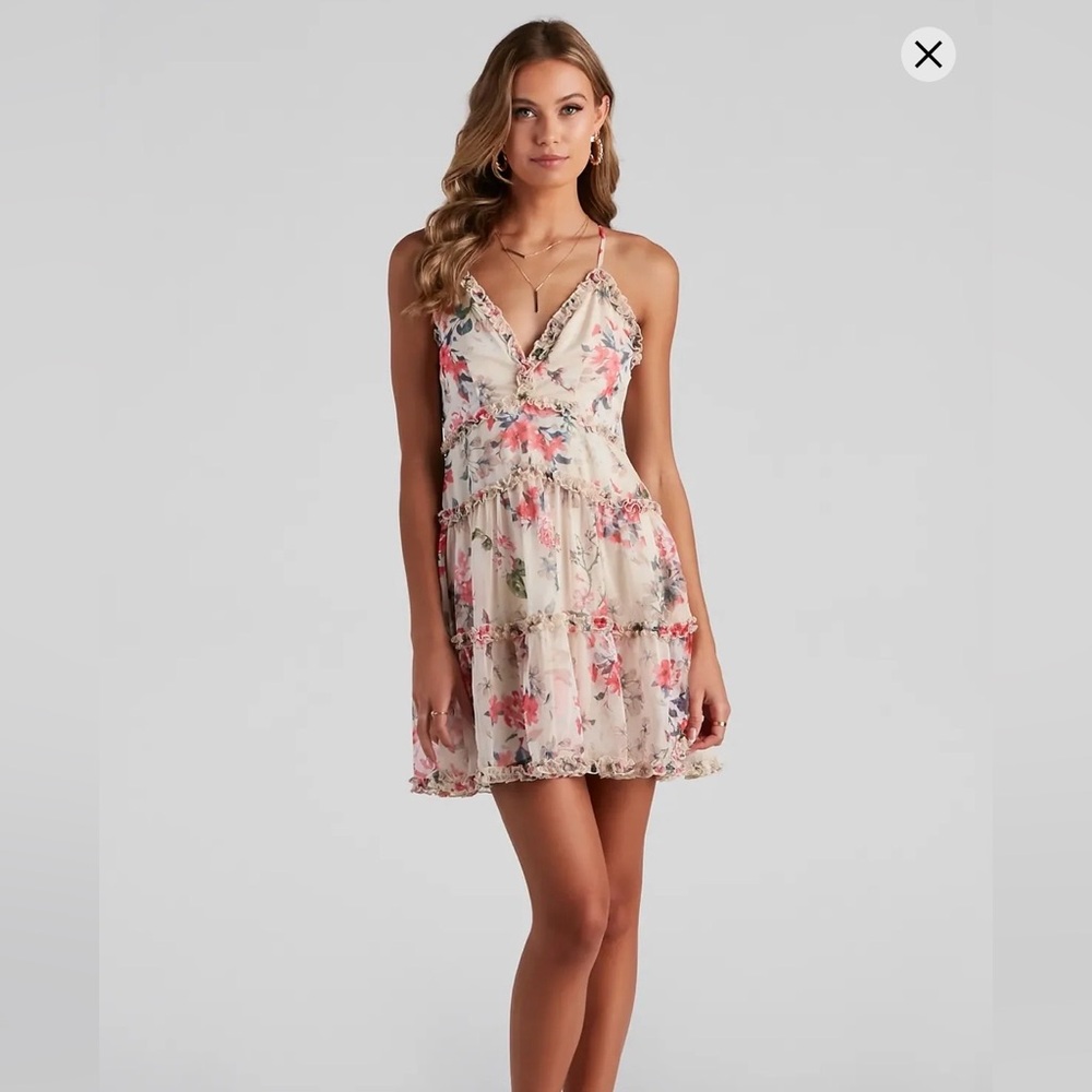 Windsor Floral Chiffon Skater Mini Dress Size S Ruffle V-Neck Open Back Boho